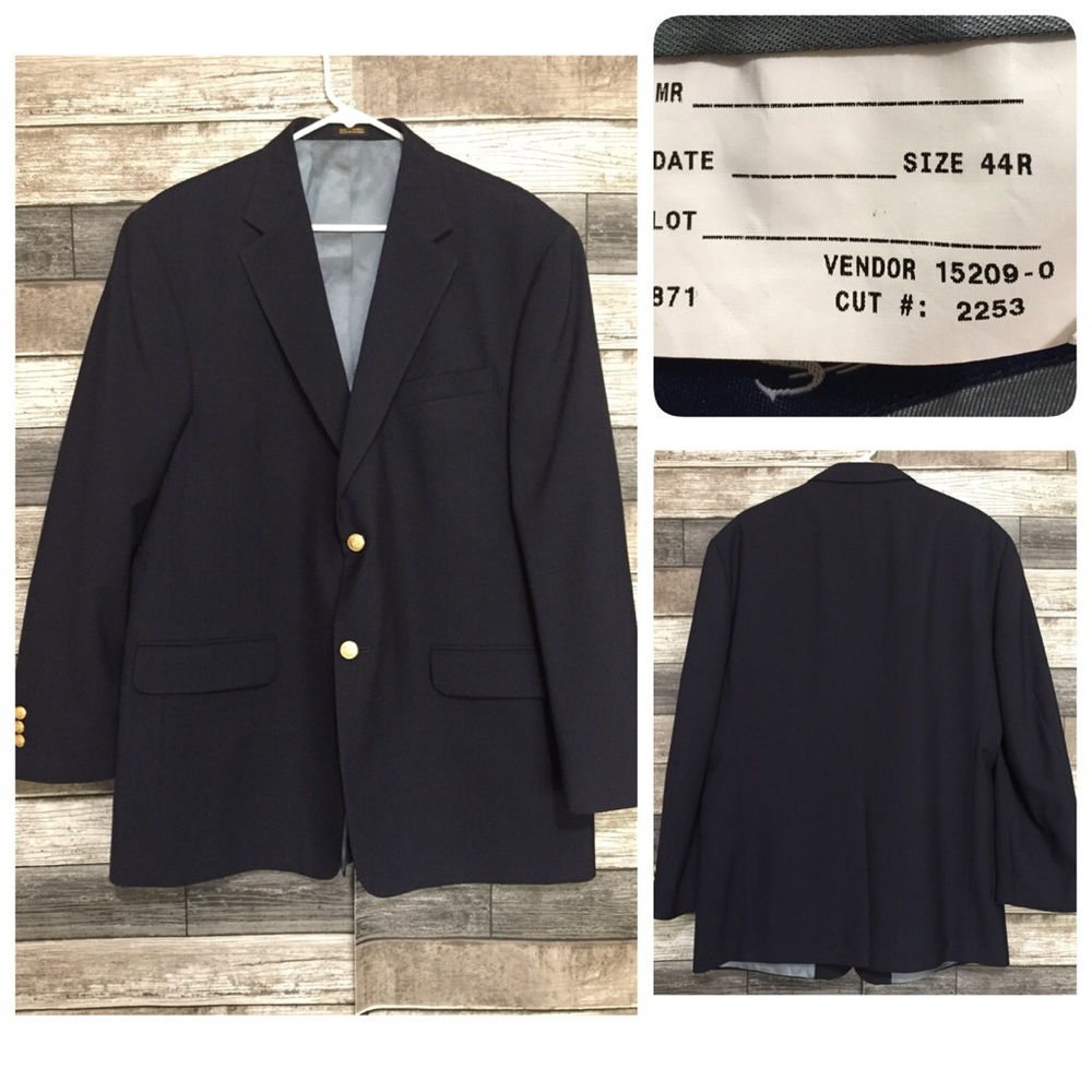 Stafford Blazer Men’s 44R Navy Blue Gold Crest Buttons Polyester Wool (Read)